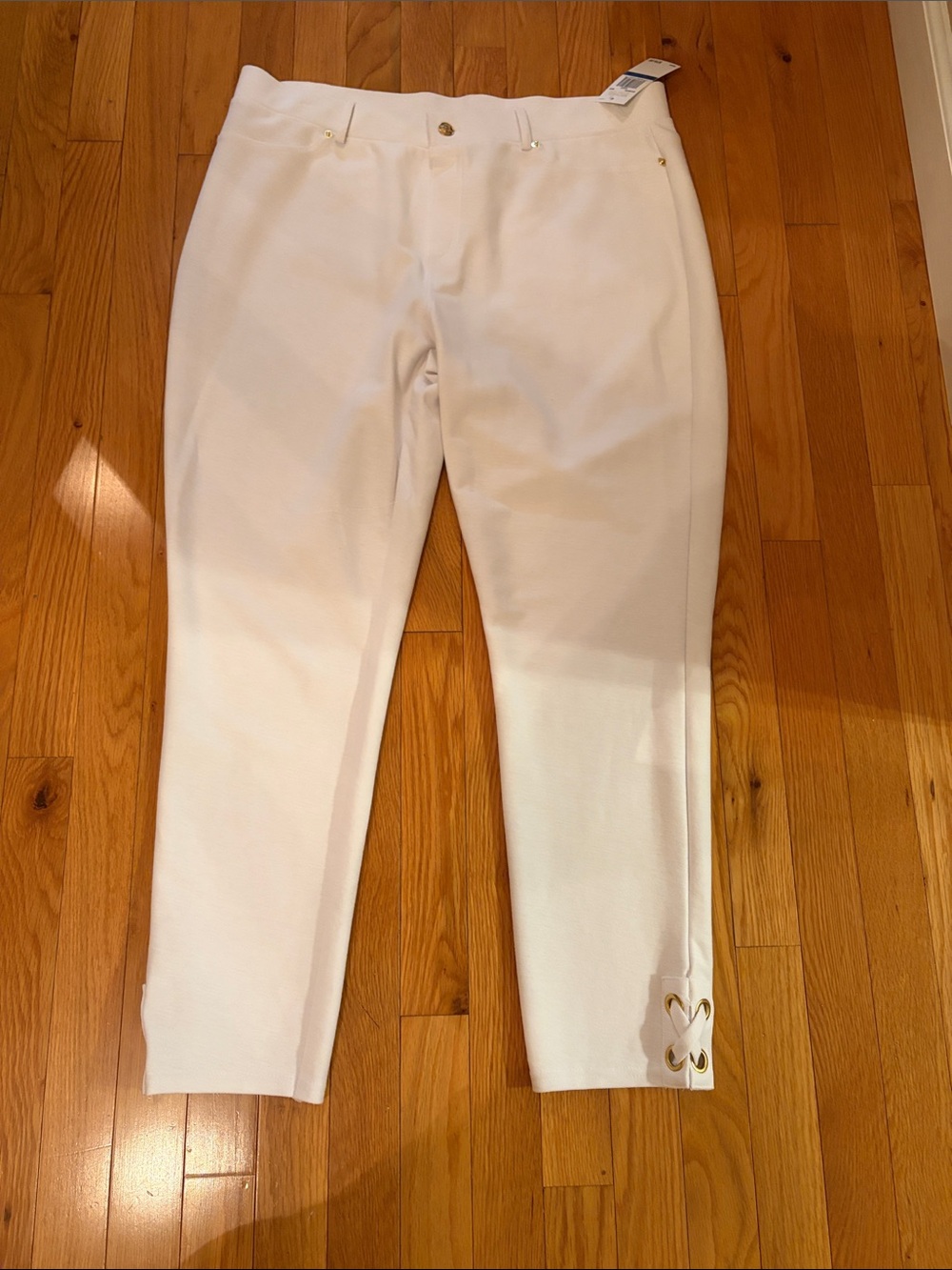 Michael Kors Women's XL White Pull-On Ankle Pants with Eyelet Detail